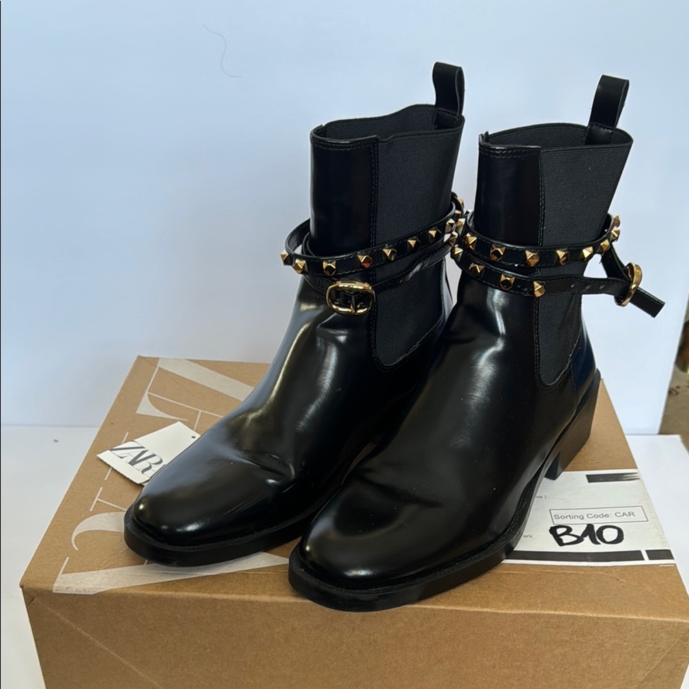 Zara Black Boots